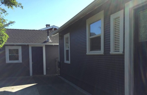 Eureka House | Cozy house in Central Eureka Location
