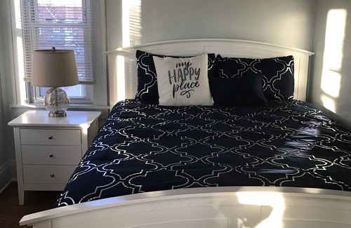 Little Italy House | Cozy House In the heart of Little Italy