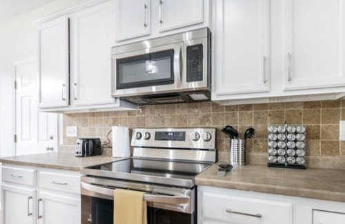 Warner Robins House | Cozy house in the city