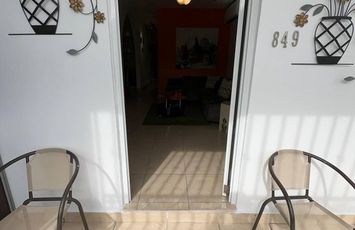 Colinas de Miramar Apartment | Cozy house near SJ w/light 24/7
