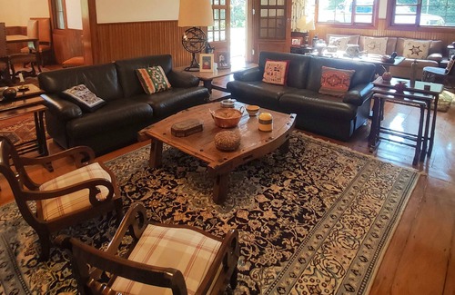 Campos do Jordao Cottage | Cozy house on Lake Bambuí in Campos do Jordão