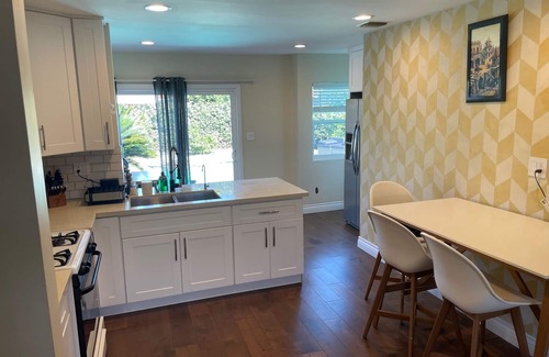 Panorama City House | cozy house with pool, 1 car garage , newly remodeled, brand new washer and dryer