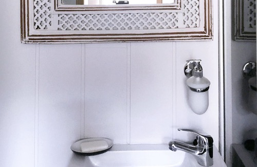 Villennes-sur-Seine Cottage | Cozy Independent Studio full of charm :)