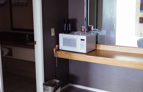 Santa Ana Heights Hotel | Cozy Inn