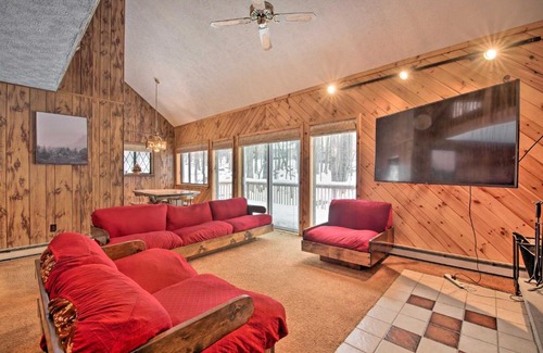 Lake Ariel House | Cozy Lake Ariel Home with Community Amenities!