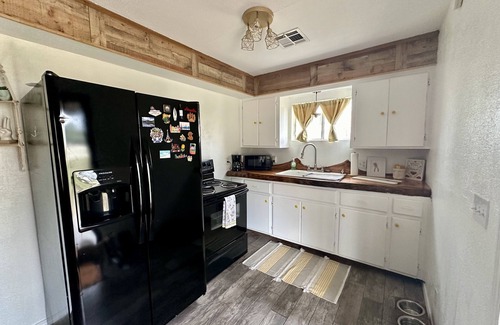 Kingston Cabin | Cozy lake cabin minutes from Lake Texoma
