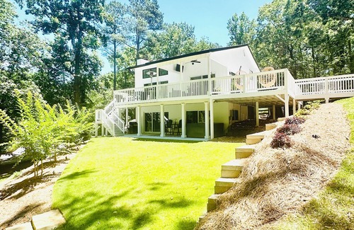 Flowery Branch House | Cozy Lake House on south end of lake, private dock, and hot tub
