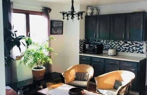 Long Pond House | Cozy Lake House w/fireplace in Emerald Lakes