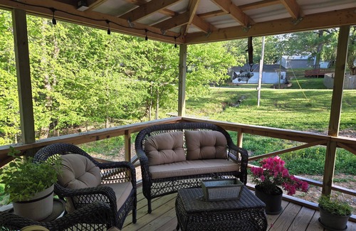 Cadiz House | Cozy lake house w/spacious deck, BBQ/fire pit. Boat ramp1 mi away Pet friendly!