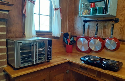 Broomfield Cabin | Cozy lakefront cabin with fireplace, private beach, 2 firepits. Open year round!