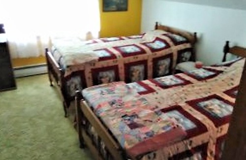 Neenah Cottage | Cozy Lakefront Cottage Conviently Located Near Fox Cities