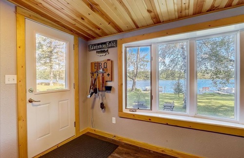 Town of Westfield Cabin | Cozy Lakefront Cottage