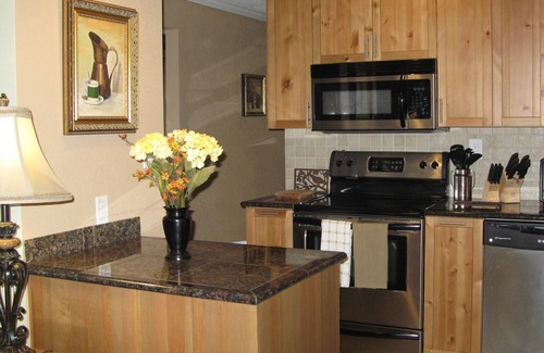 Lake Toxaway House | Cozy Lakefront Toxaway Home with Beautiful view. Pet-Friendly!