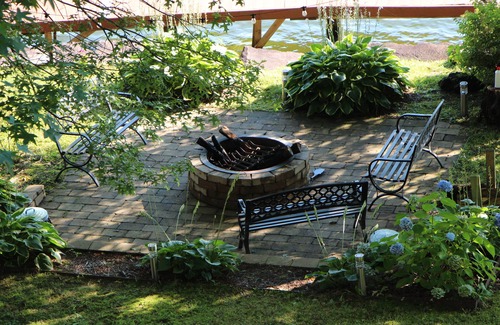 Lake Toxaway House | Cozy Lakefront Toxaway Home with Beautiful view. Pet-Friendly!