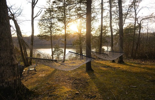 Sloans Valley Cabin | Cozy Lakehouse with Breathtaking Views of Lake Cumberland