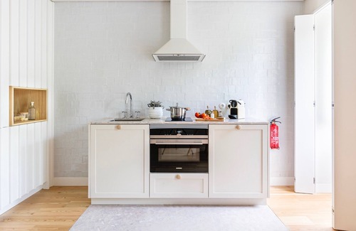 Santa Maria Maior Apartment | Cozy Lisbon Alfama