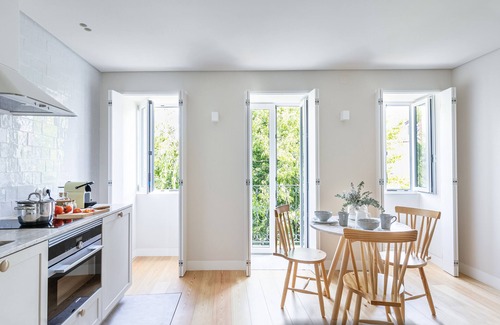 Santa Maria Maior Apartment | Cozy Lisbon Alfama