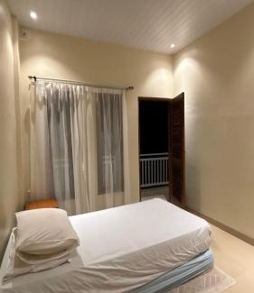 Dalung House | Cozy Little Stay Near Canggu with 3 Bed Room