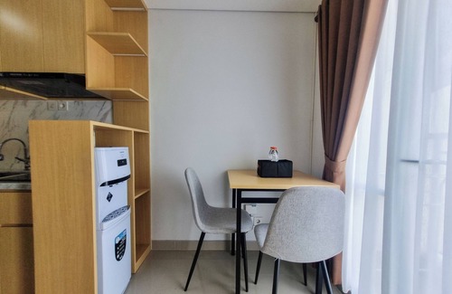Pogung Lor Apartment | Cozy Living Studio at Taman Melati Sinduadi Apartment