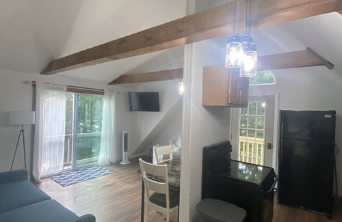 South Casco Apartment | Cozy Loft - Mountain Views & Sebago Lake Access