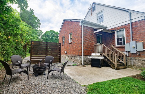 Green Hills Apartment | Cozy Loft Space in 12 South near Belmont & Lipscomb ~ 10 min from Downtown