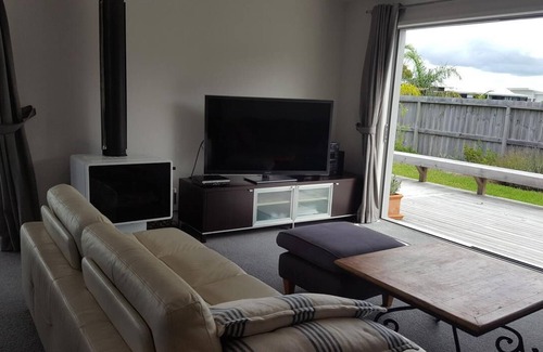 Mangawhai Heads House | Cozy mangawhai house