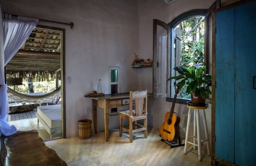 Curuipe House | Cozy Mansion in Praia do Espelho - BAH056