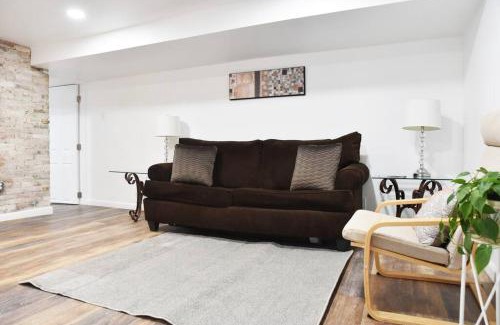 Mount Washington Apartment | Cozy Mount Washington Home with Parking-Sleeps 4