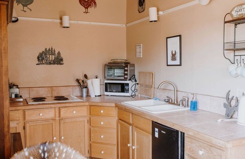 McIntosh Cabin | Cozy mountain duplex cabin at The Ranch Retreat in Cibola National Forest !