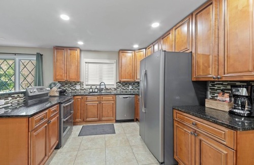 Indian Hills House | Cozy Mountain Home Near Red Rocks + Game Room!
