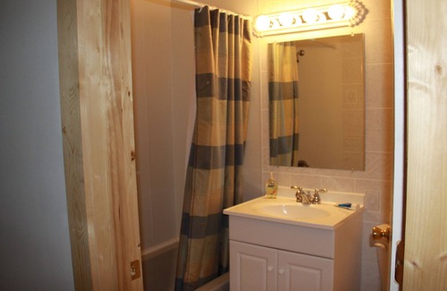 Vesuvius House | Cozy Mountain House Near VMI, W&L, And Horse Center