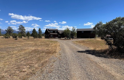 Timber Ridge Ranch House | Cozy Mountain Retreat