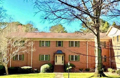 Garden Hills Condo | 💖Cozy n Serene Buckhead Condo✨ - Where Affordability Meets Comfort 😌n