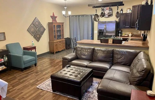 Antioch House | Cozy Nashville Getaway Near Airport