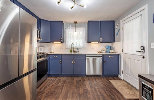Center House | Cozy Nest ~ 3.5BR & 2Bath Home ~ Manchester CT