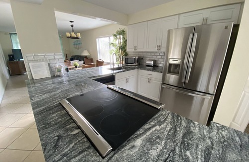 South Bradenton Apartment | Cozy new kitchen Shorewalk condo close to img and beach