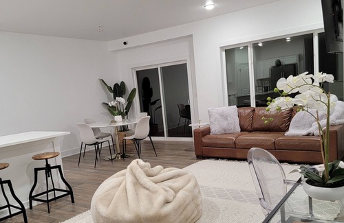 Waukee House | Cozy New Townhome - W/Fireplace Quiet Neighbors