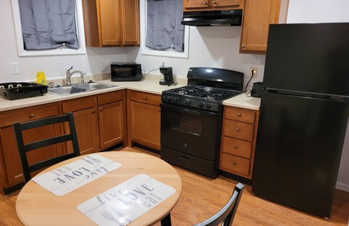 Indianapolis House | Cozy Newly Remodeled Duplex