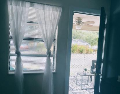 St. Petersburg House | cozy nice room