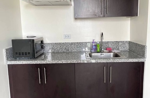 Ugong Condo | Cozy Nook in the City