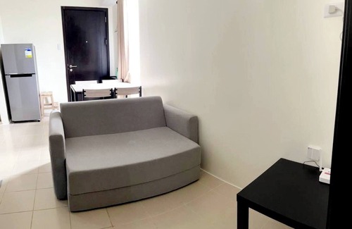 Ugong Condo | Cozy Nook in the City