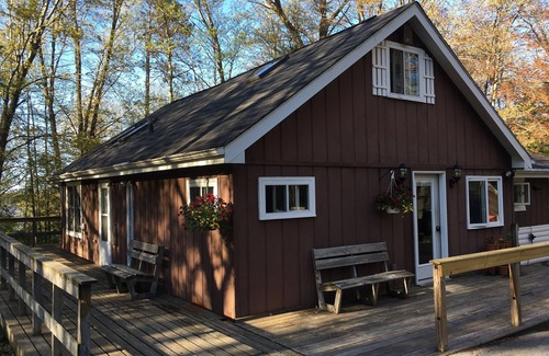 Abrams Cabin | Cozy Northwoods Cabin