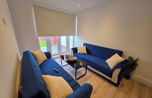 Woodthorpe House | Cozy Nottingham Retreat, 4 Beds, 7 Guests