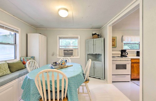 O Brien House | Cozy O’Brien Home w/Fire Pit & Patio Near Rivers!