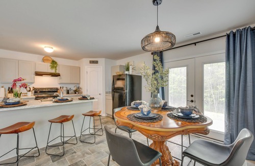 Vass House | 'Cozy Oasis' Vacation Home in Vass w/Gas Grill!
