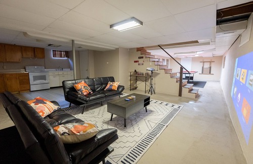 Bellemeade House | Cozy Oasis with 5Bed, Pool Table, Fire Pit, Lounge