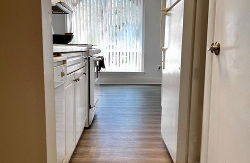 Gaithersburg Apartment | Cozy One Bedroom Apartment in Gaithersburg!
