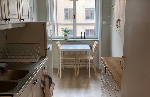 Sodermalm Apartment | Cozy one Bedroom Apartment in Stockholm