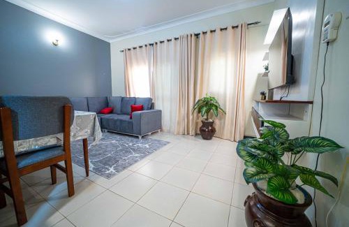 Kireka Apartment | Cozy One Bedroom Apartment with Fast Fibre Wifi, Netflix, Hot Showers, Furnished Kitchen