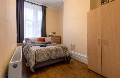 Camberwell Apartment | Cozy One Bedroom Apartment